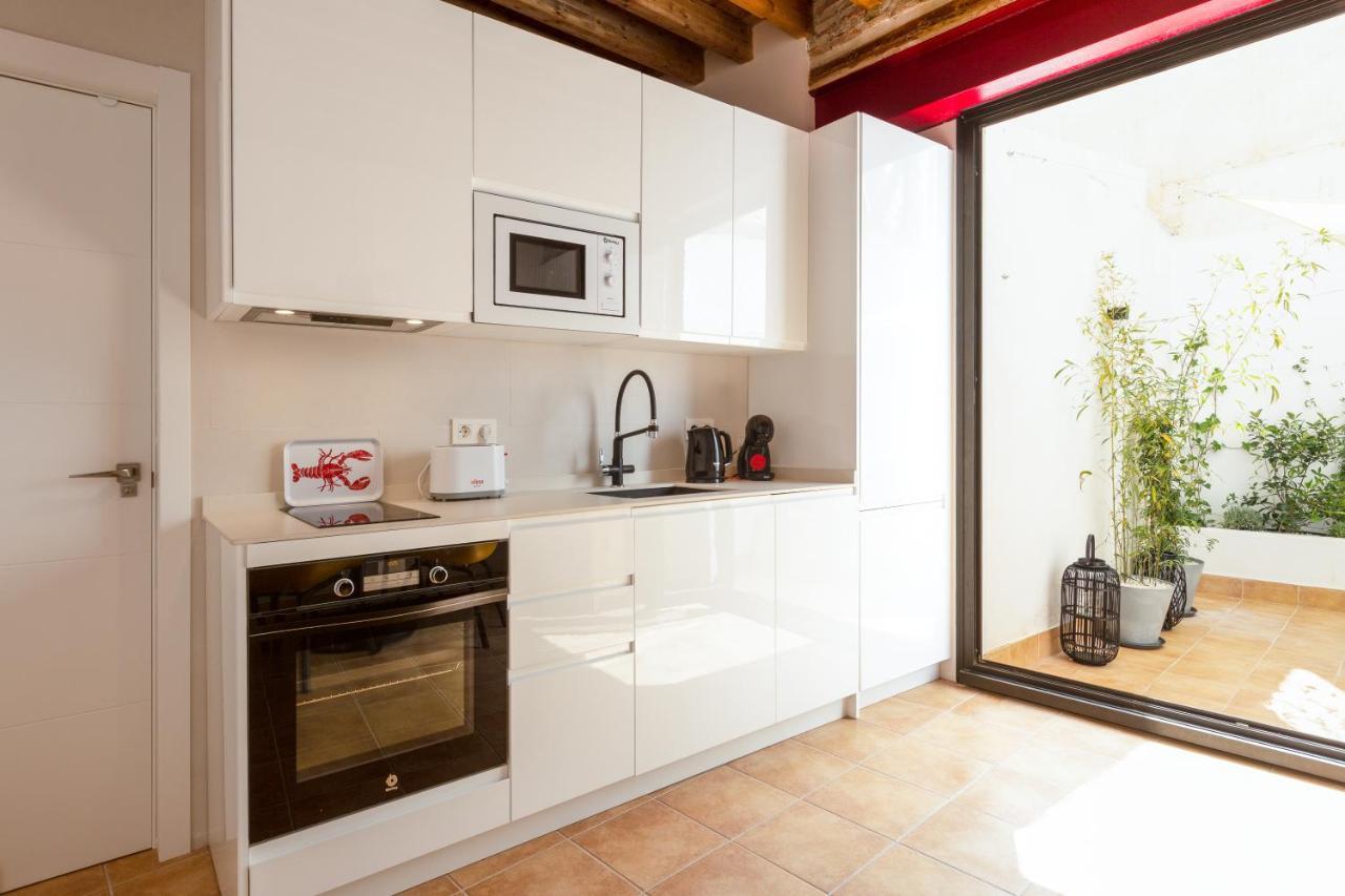 Precioso Apartamento Con Patio Y Dos Habitaciones En El Barrio De Picasso Málaga Exterior foto