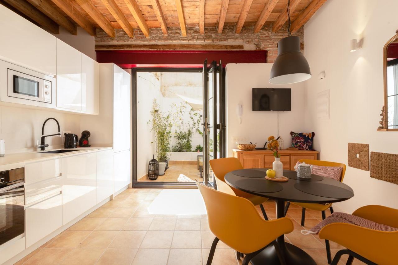 Precioso Apartamento Con Patio Y Dos Habitaciones En El Barrio De Picasso Málaga Exterior foto