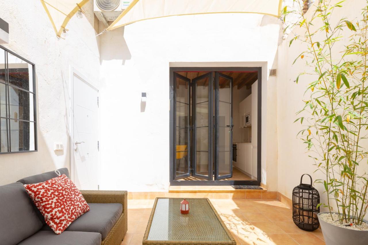 Precioso Apartamento Con Patio Y Dos Habitaciones En El Barrio De Picasso Málaga Exterior foto